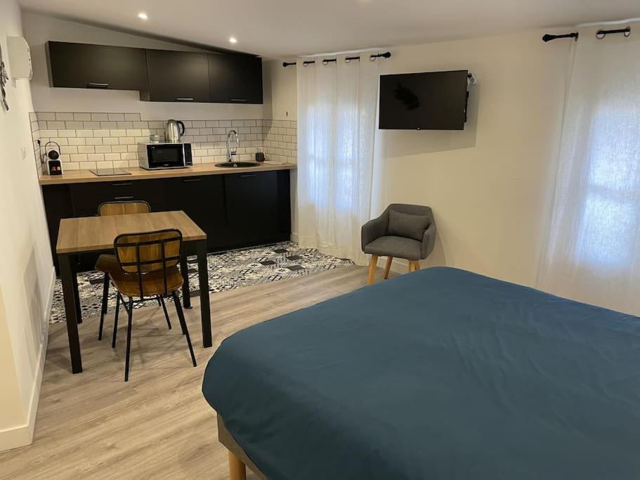 Le Moulin 2 - Appartement Arenes Romaines- Beziers Gare - Wifi- Tv Connecte Exterior foto